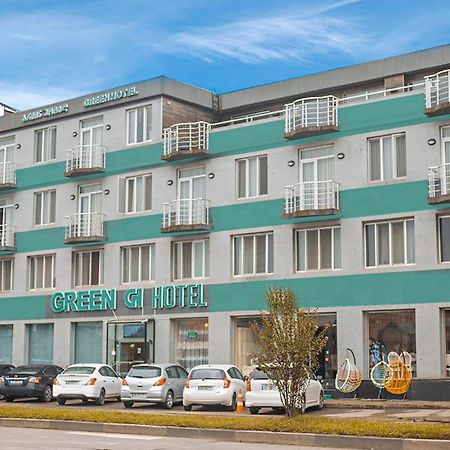 Green Hotel Batoemi Buitenkant foto